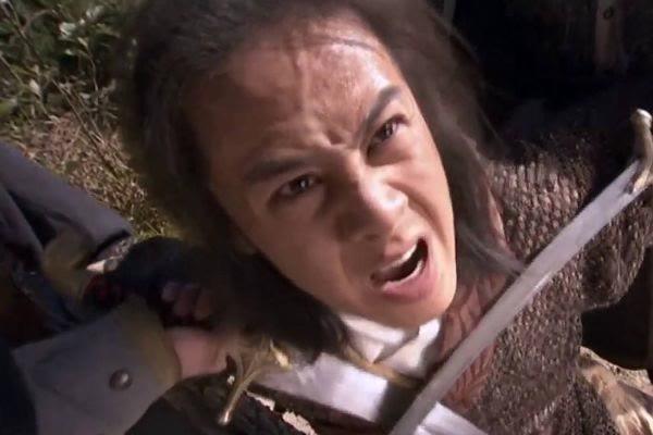 悲情少年游坦之,谁懂你被世人嫌弃,舔狗的一生决定了悲剧