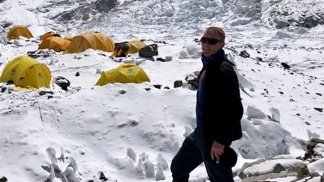 第307位!一名英国登山者在珠穆朗玛峰遇难,今年已死亡11人