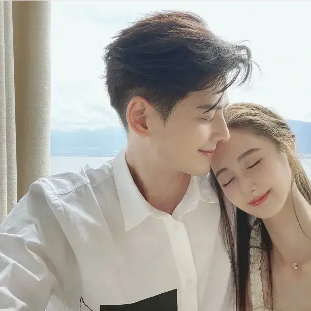 一些超级特别又好看的情侣头像,共190张-最好看的情侣头像动漫一人一半