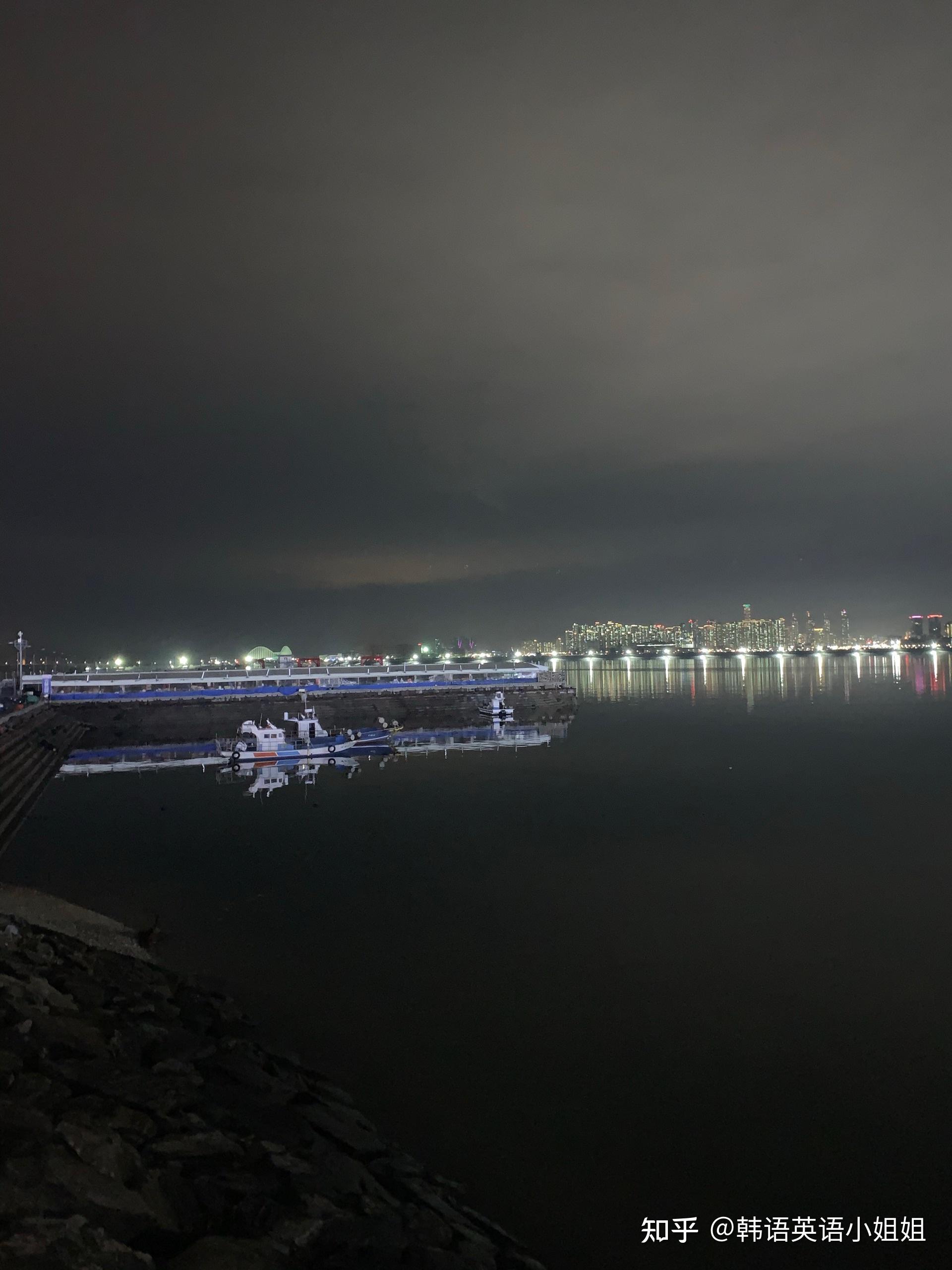 韩国始兴市乌尔岛海鲜爱好者天堂