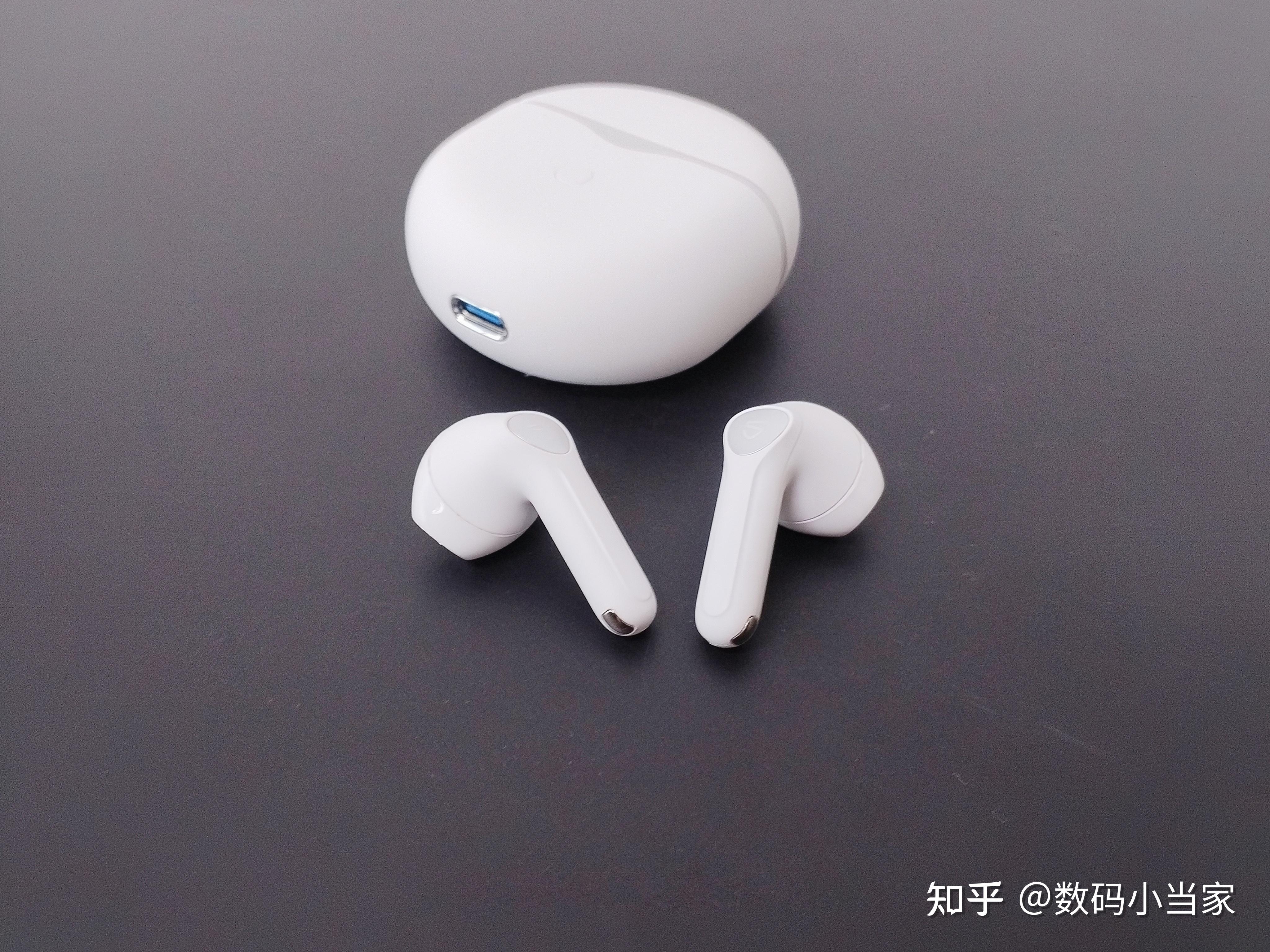 ikf,漫步者,倍思,泥炭四款全网爆火的半入耳式蓝牙耳机真实测评!