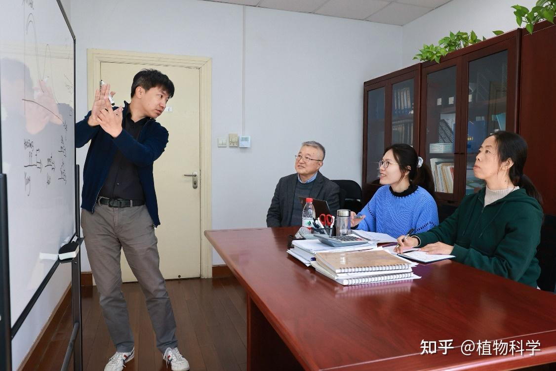 Science封面 | 中国科学院分子植物科学卓越创新中心韩斌院士团队与王佳伟研究员团队合作发现野生稻多年生生活习性关键基因 - 知乎