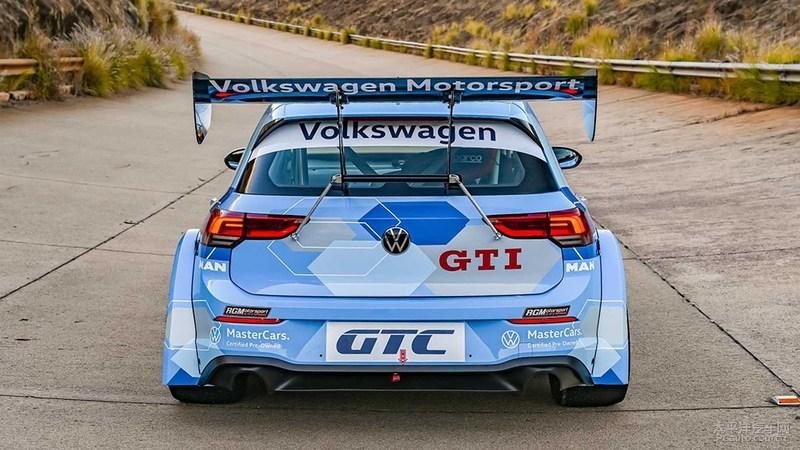 大众高尔夫gtigtc赛车亮相参加南非gtc系列赛
