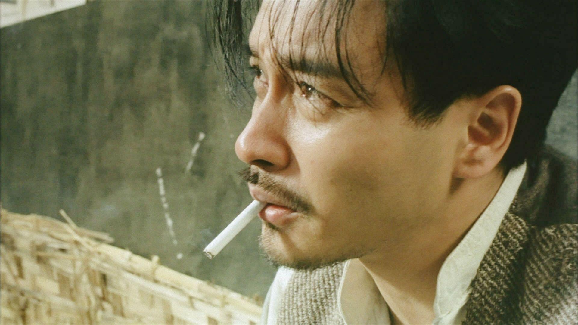 有哪些演员抽烟的时候最好看