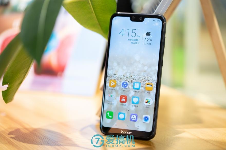 千元刘海屏很吓人的技术荣耀9i体验评测