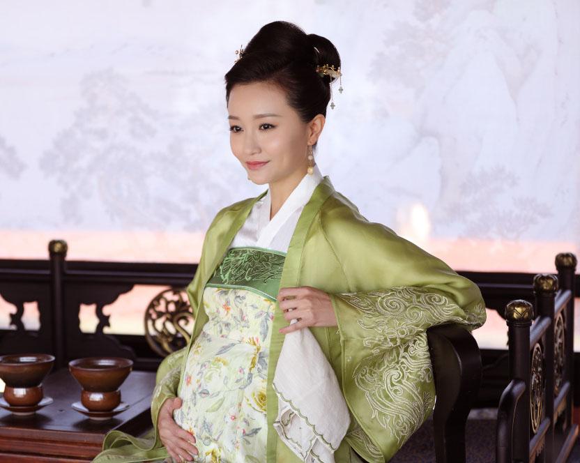 看了《知否》原著才知道,小沈氏的夫君,原本在和她嫂子张氏议亲