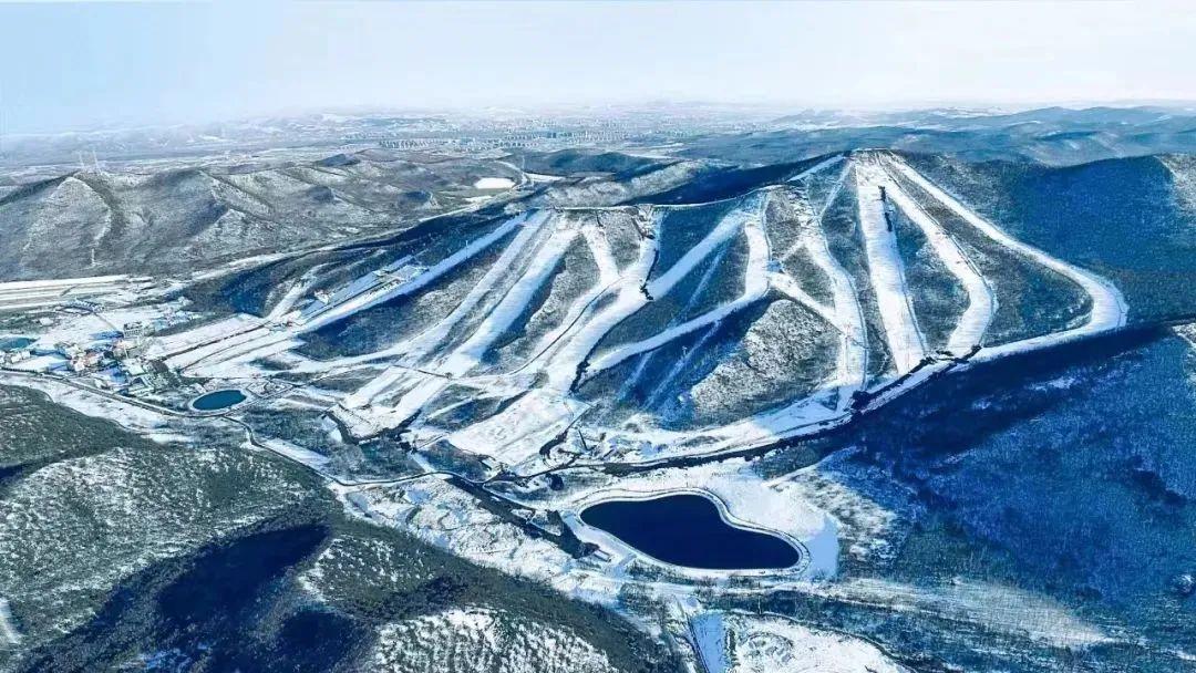 "十四冬"呼伦贝尔市扎兰屯赛区全景 图/金淼挖掘极寒潜力,气象部门将