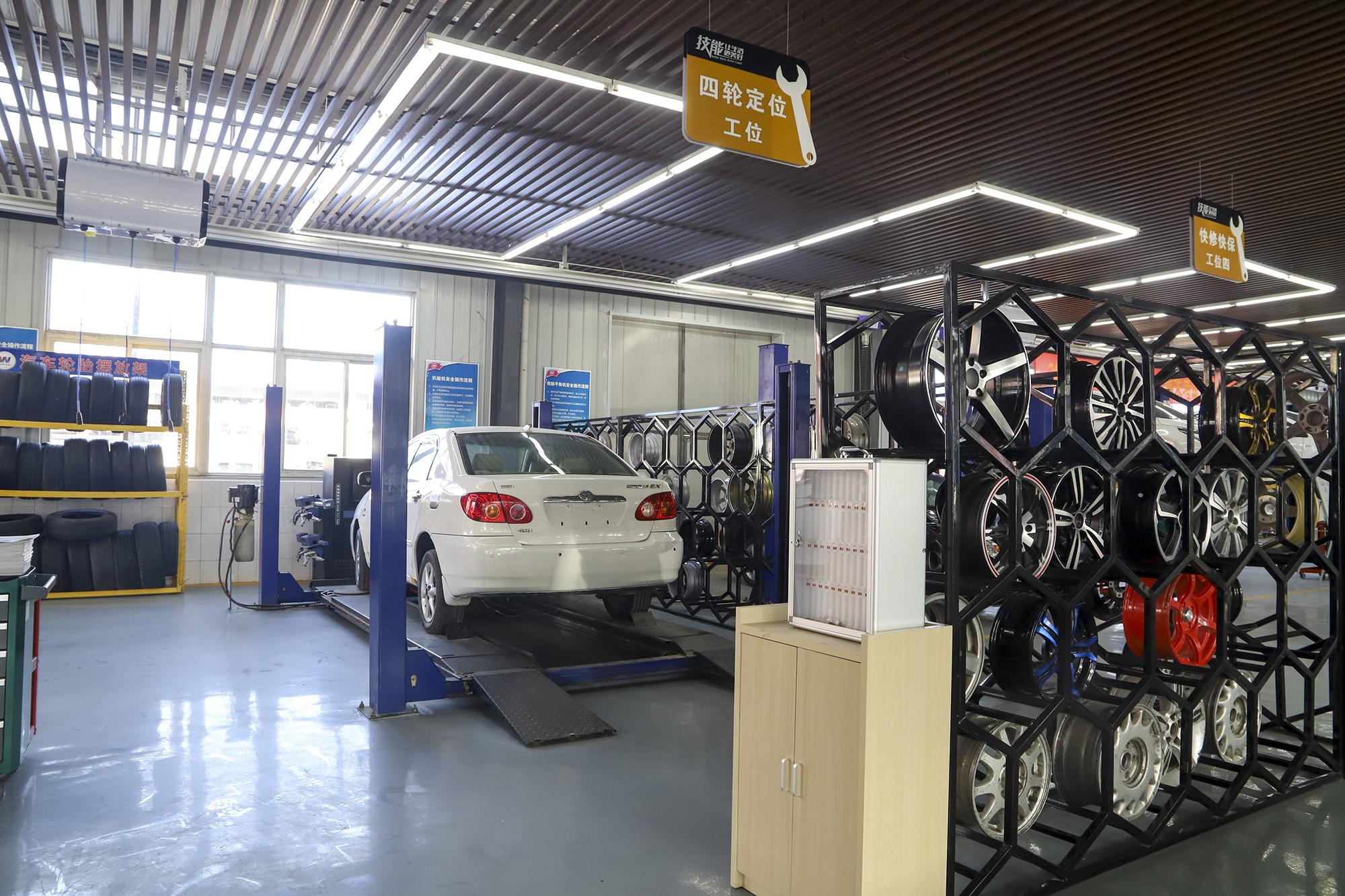 哪里的汽修培训学校好初高中毕业生该如何选择