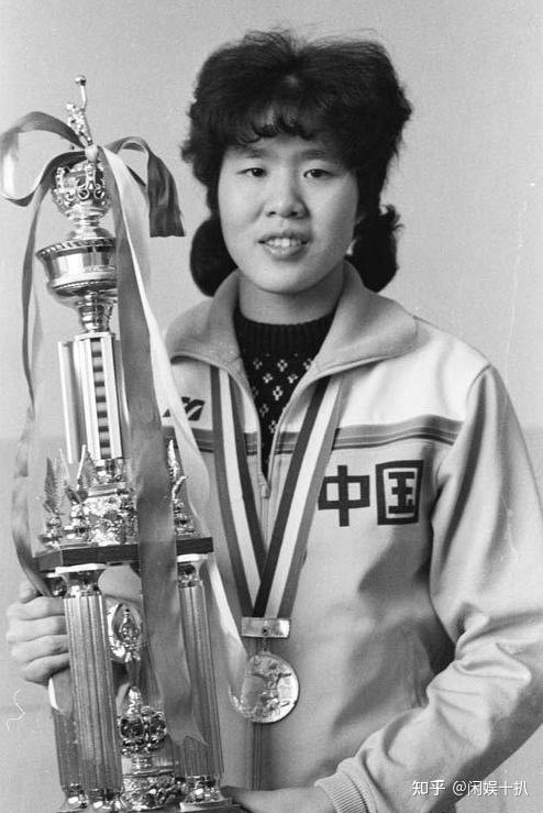 1995年,辞官赴美的中国女排周晓兰,如今过得怎么样了? - 知乎