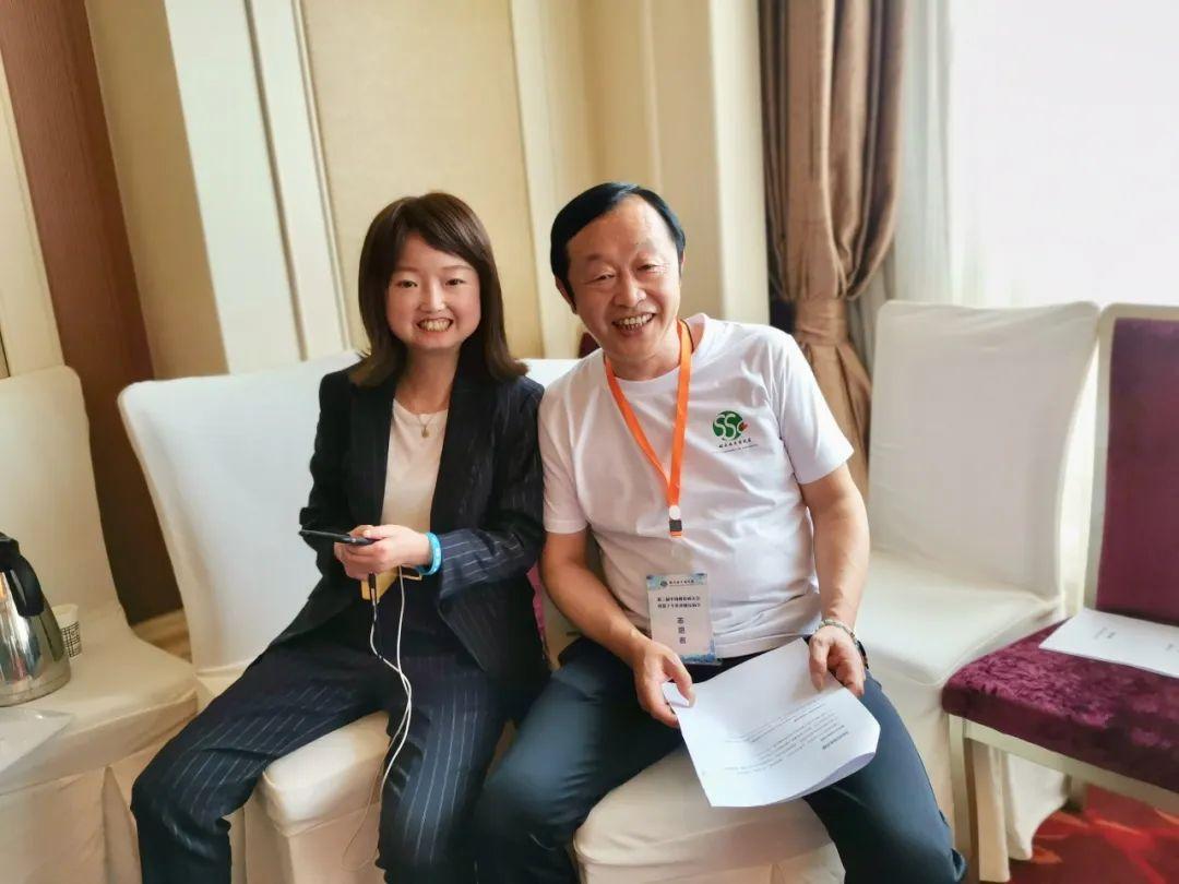 郑嫒:人生“硬”战,以爱相迎 Hey!年青人 知乎