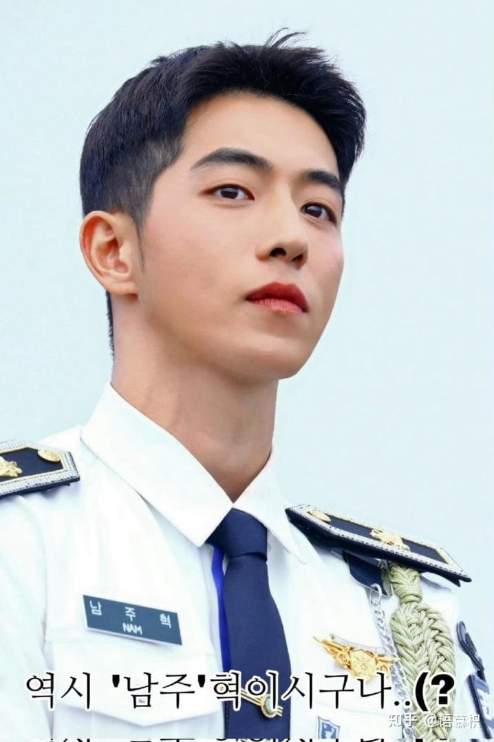 5位韩国男星入伍后近况!南柱赫晒健硕身材,got7珍荣军装超帅气