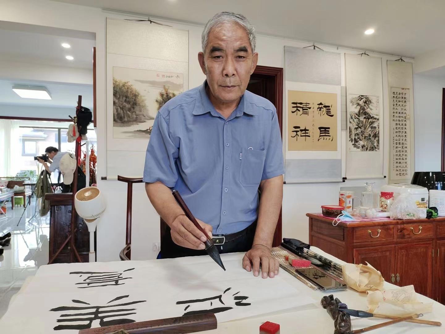 著名书画家畅春斋主杨秀和教授——书法家更应该实事求是,勇于实践才能成功 - 知乎