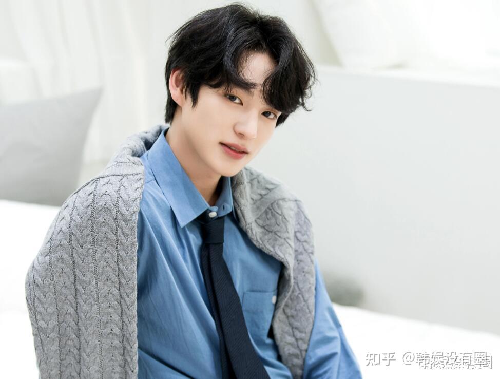 韩国男团victon成员许灿酒驾经纪公司中断个人组合活动