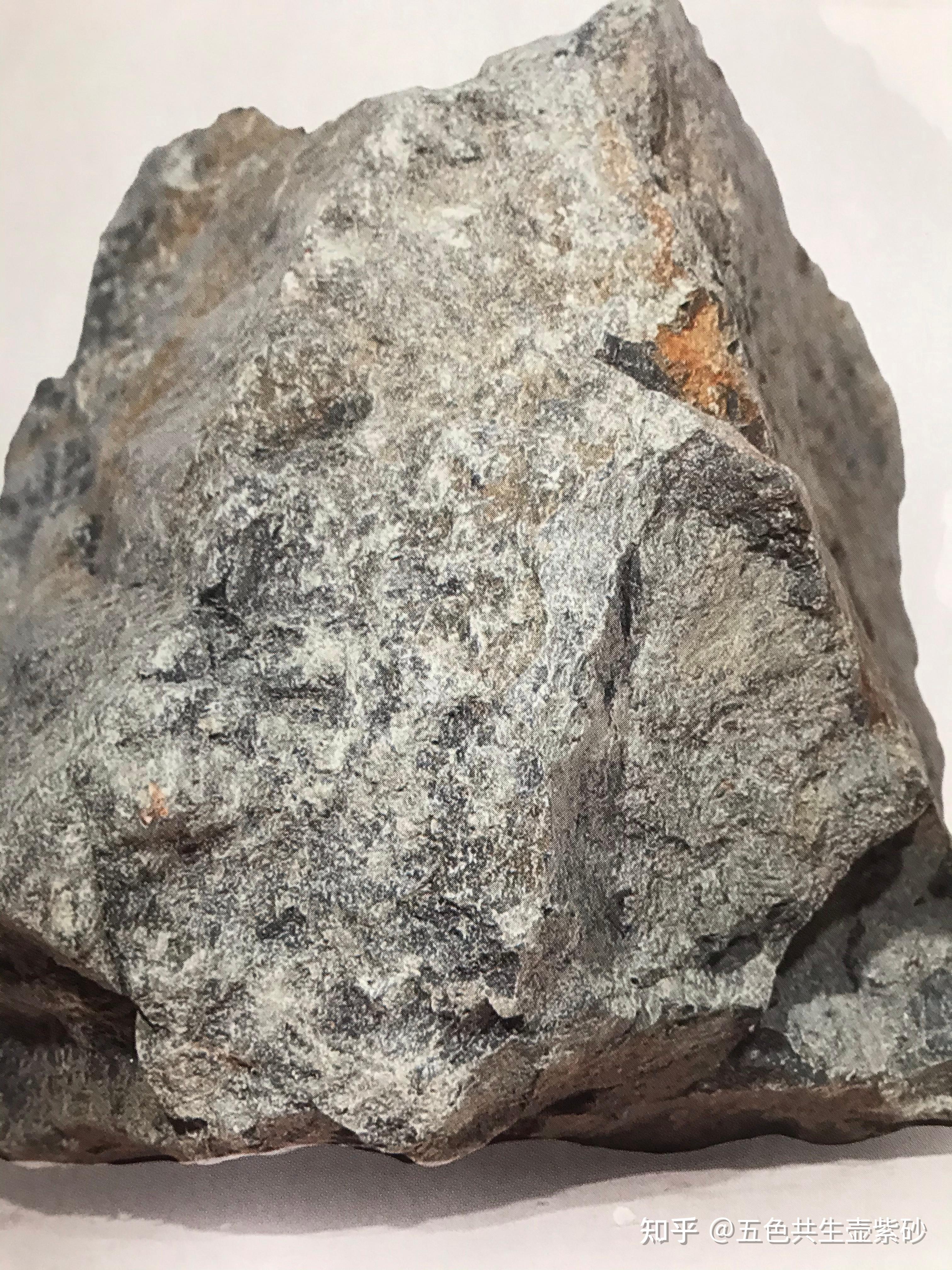 黄龙山墨绿泥紫砂添加剂色料的情况介绍?