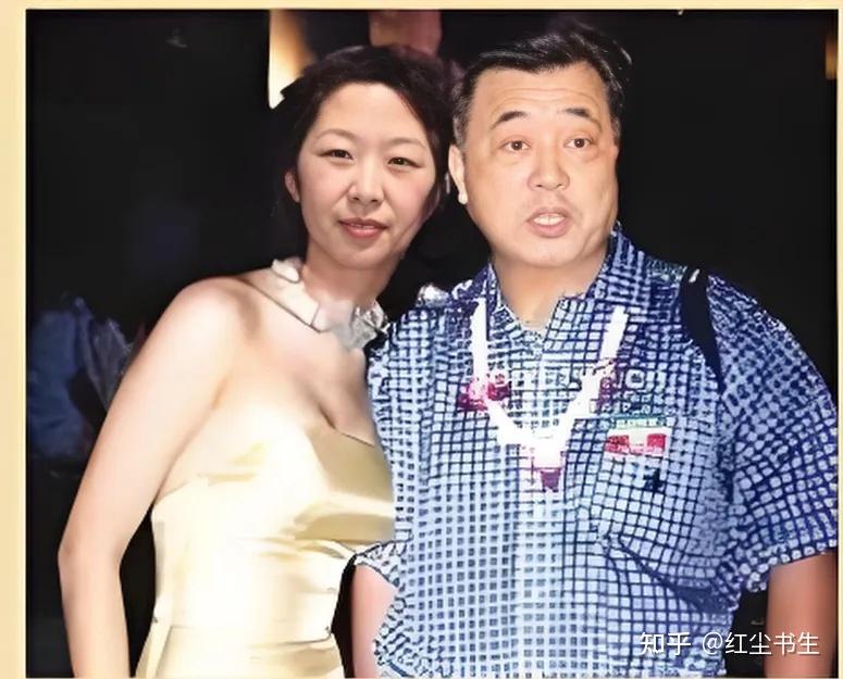 段书记的权色人生:提拔情妇一家,被逼婚后,当街炸死情妇 - 知乎