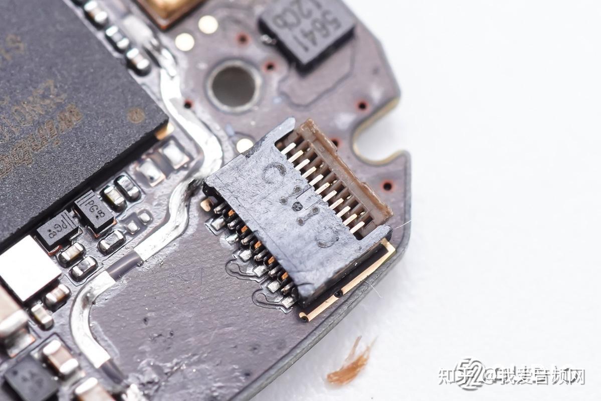 小米手环7拆解,升级192×490分辨率,观感细腻流畅,新增息屏显示  第46张 小米手环7拆解,升级192×490分辨率,观感细腻流畅,新增息屏显示  第46张