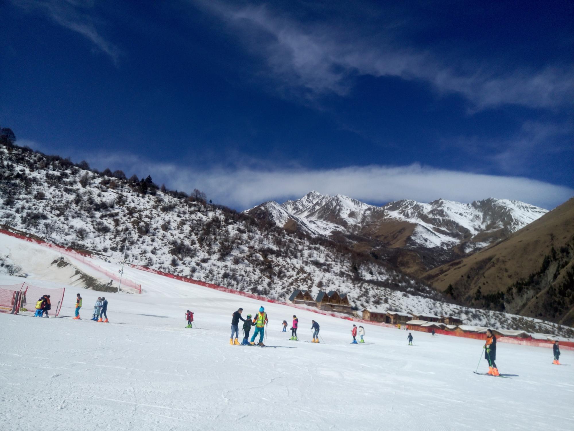 2023鹧鸪山自然公园滑雪场玩乐攻略,鹧鸪山是一个很美丽的地方，...【去哪儿攻略】