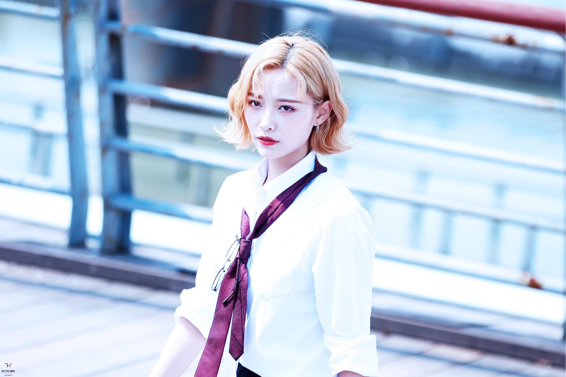 丝芭旗下有哪些长相清秀气质偏冷清的小偶像?