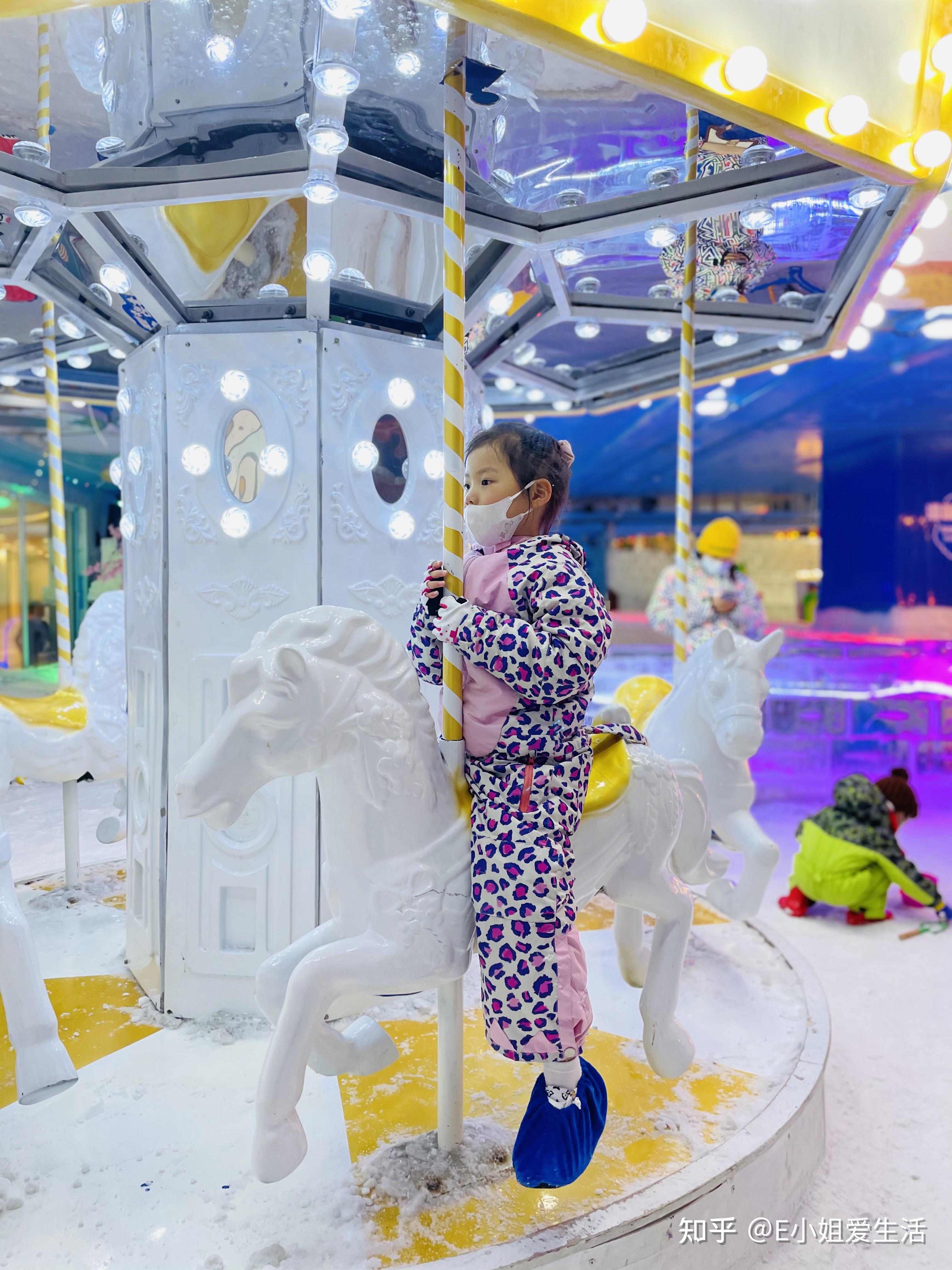 夏天女儿想玩雪,去"喜马拉雅冰雪乐园"