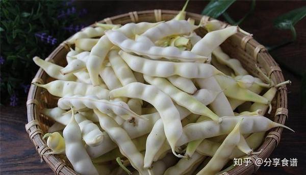 这些油豆角是豆角中的极品全吃过的是东北人外地人很少都吃过