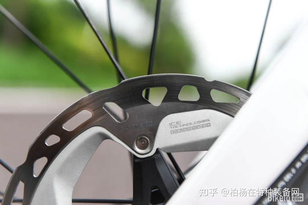 全套禧玛诺r8000碳纤维整车 irefox灵狐公路自行车开箱初体验 - 知乎