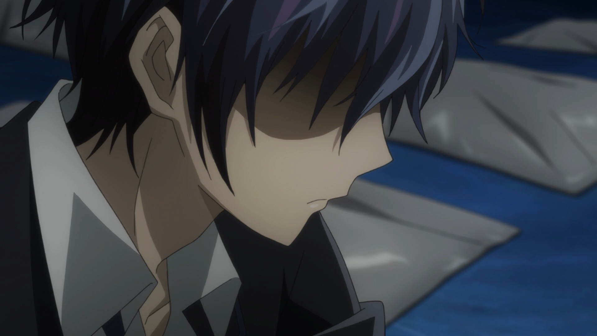 这血淋淋的事实,让莲太郎不禁感到愤怒,这一塌糊涂的世界中哪里还有