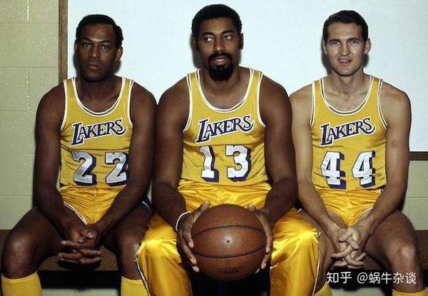 魔术师约翰逊生涯场均数据 魔术师约翰逊生涯场均得分 魔术师约翰逊场均数据