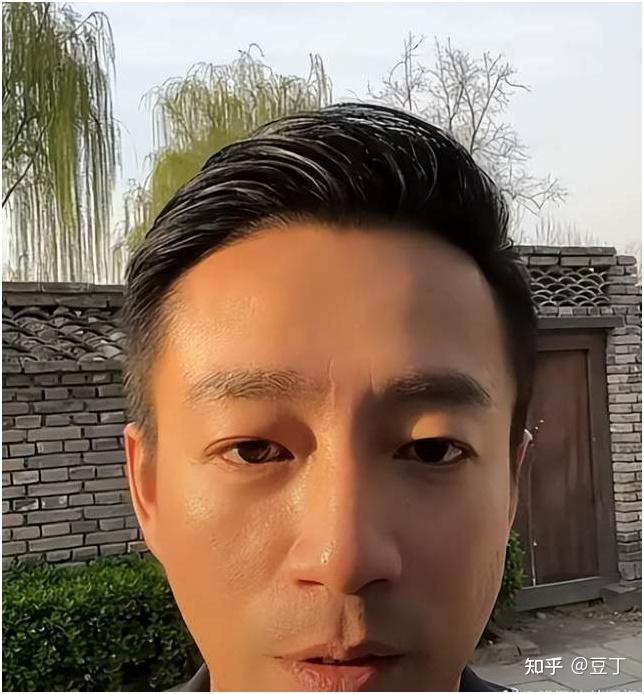 台面相大师分析为嘛离汪小菲嫁具俊晔