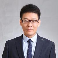 正畸教授-袁东辉美丽人生,笑着改变!