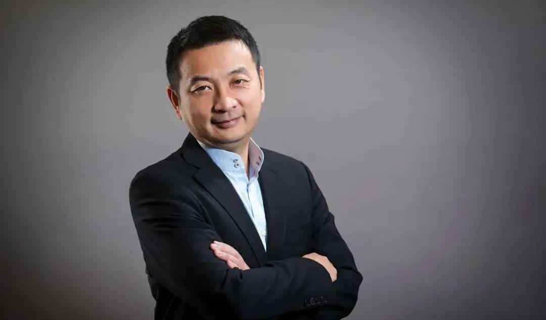 梁建章建议三孩家庭可5折购房每年能多生200万