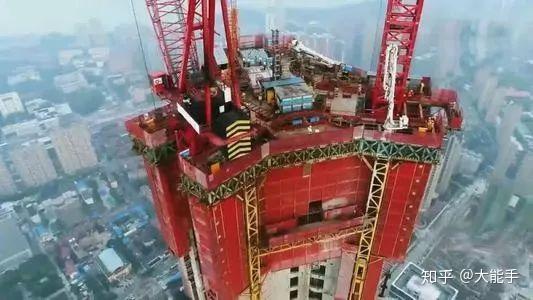 空中造楼机:平均四天盖一层 - 知乎