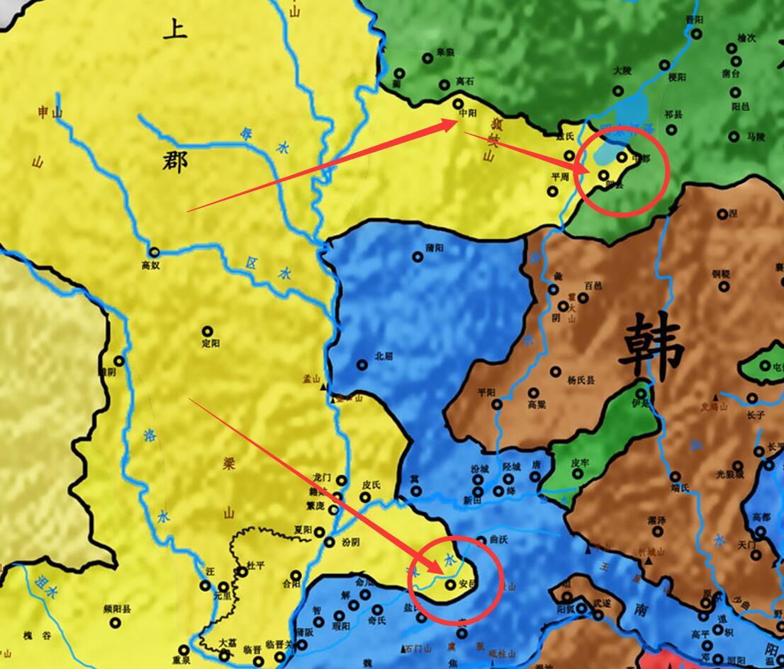 图中可见,安邑为河东郡的治所,中都为赵国太原地区重镇,秦国在灭巴蜀