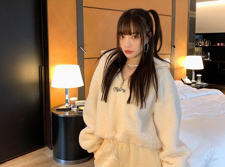 方媛最新路透 v2-ff45ac7b7038f955834aef09d3a2fa27_1440w.jpg?source=172ae18b