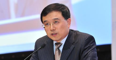 大佬传奇——王亚伟,最赚钱的基金经理