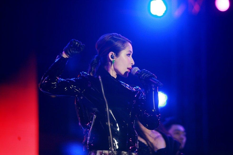 萧亚轩曲谱_萧亚轩性感(2)