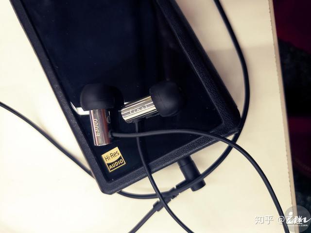 没钱也阻挡不了我对finale3000耳机的喜爱