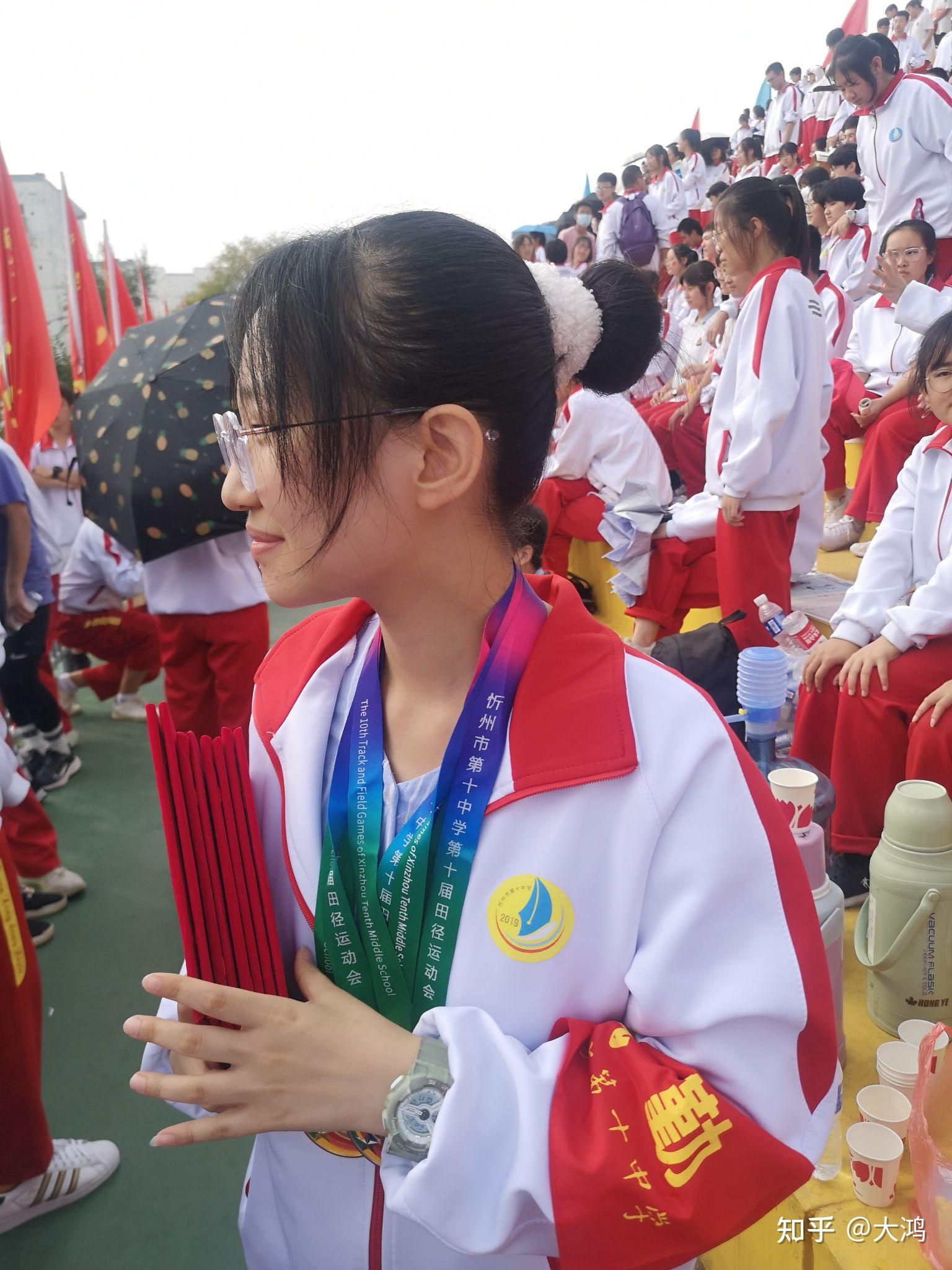 忻州十中校服长啥样校园图片有没有