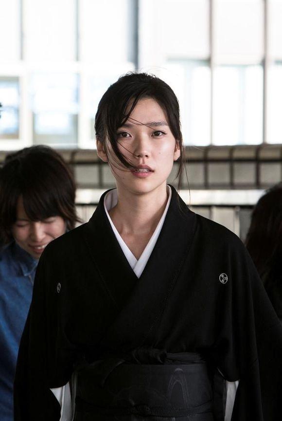 如何评价冈本多绪