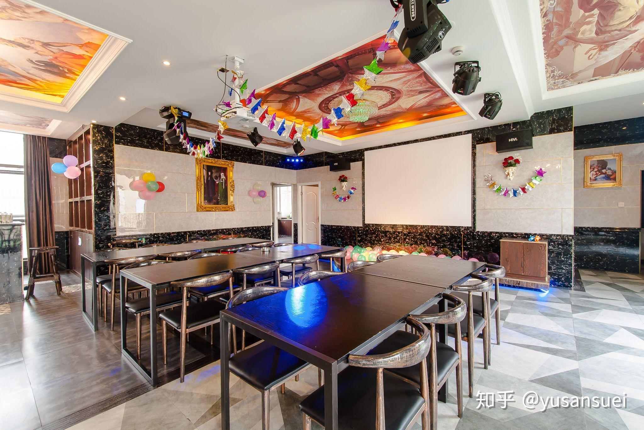 别墅轰趴,是新型潮流派对轰趴馆,属于独栋别墅包场形式,集娱乐,餐饮